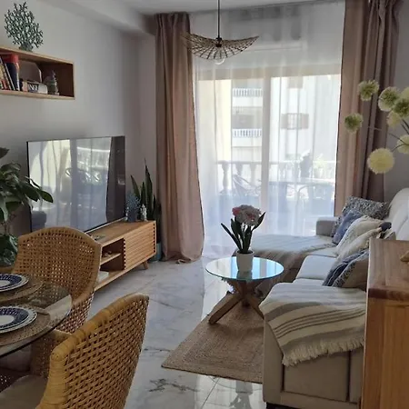 & Spain Pool - 3 Story Penthouse Torrevieja