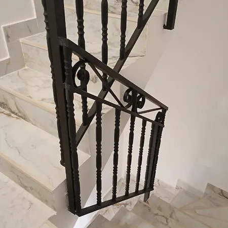 Apartamento & Spain Pool - 3 Story Penthouse *