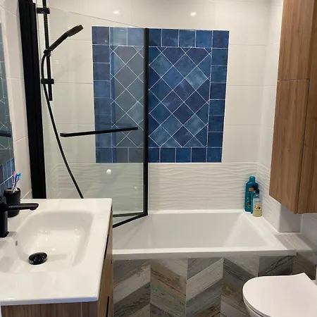 Apartamento & Spain Pool - 3 Story Penthouse *
