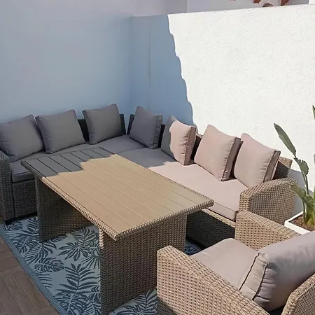 & Spain Pool - 3 Story Penthouse Apartamento Torrevieja